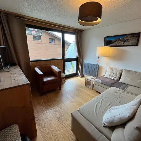 2 Pièces à Châtel, Balcon, Près Télécabine - Fr-1-198-258 *
