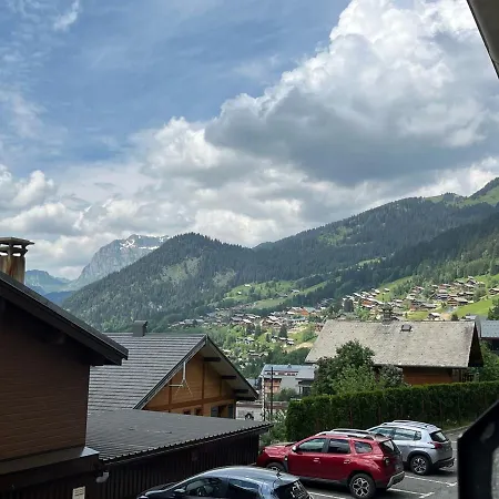 2 Pièces à Châtel, Balcon, Près Télécabine - Fr-1-198-258 Apartamento *